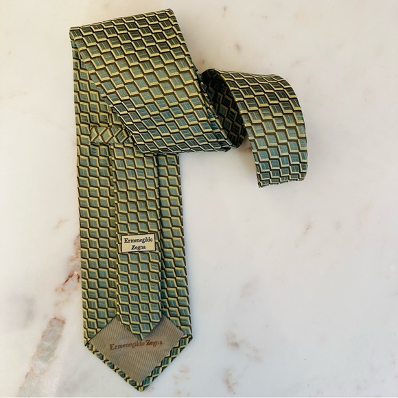 Ermenegildo Zegna Mint Green Geometric print 100% Silk Neck Tie made in Italy - Picture 2 of 9